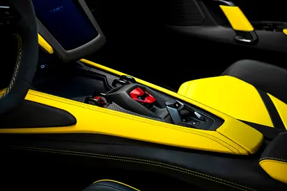 صورة مصغرة 11 لـ 2025 Lamborghini REVUELTO