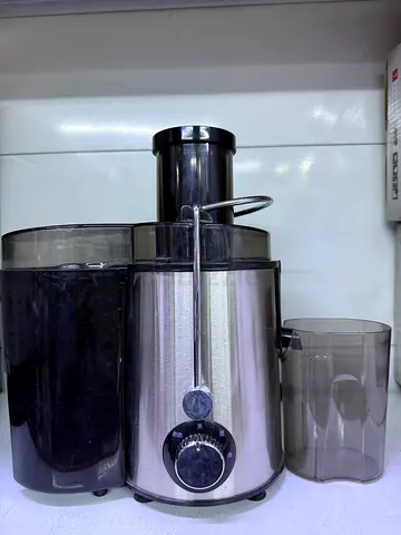 Midea WJE2802D 280W Juice Extractor – 0.45L