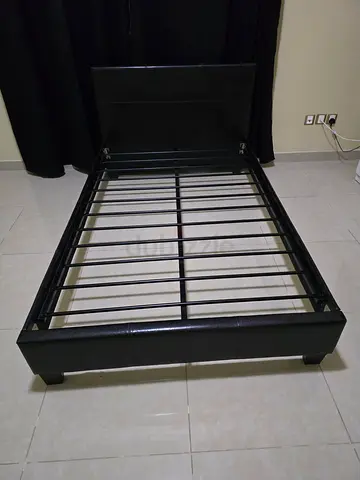 ​Dark Brown Faux Leather & Metal Platform Bed Frame (120x200 cm)