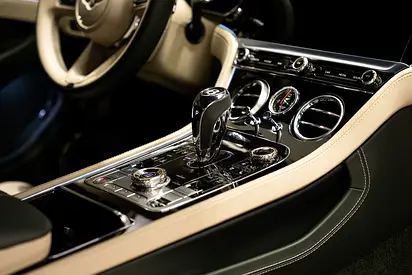 2021 Bentley CONTINENTAL — миниатюра 15