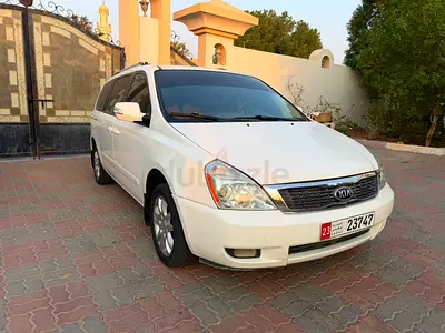 Kia Carnival LX 2013 GCC Specs