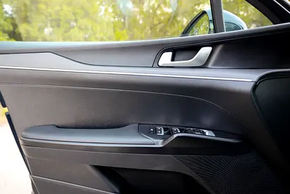 2024 KIA K5 — миниатюра 18