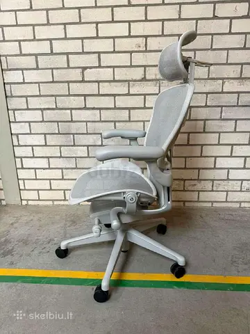 Herman miller Ergonomic Mesh Office Chair with Headrest - Adjustable Lumbar Support