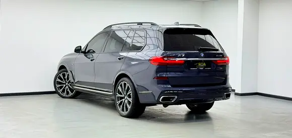 2020 BMW X7 — фото 6