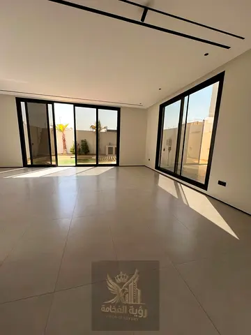 فيلا فاخرة مع مسبح خاص للبيع في تلال سيتي جاهزة للسكن الفوري