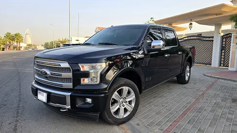 Ford F-150 Platinum 2017 GCC Specs Full Service Agency
