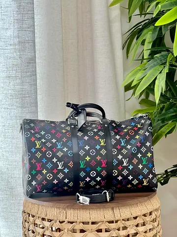 Lv Duffle bag