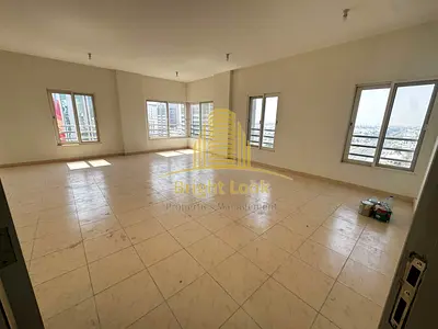 Newly renovated 3BR + Maid Room | Balcony | Airport Road | 4 Payments
