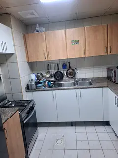 Ladies bed Space Available