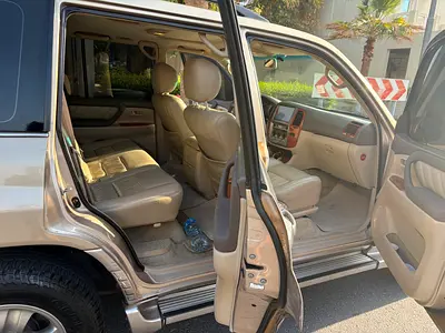 2005 Toyota LAND CRUISER photo 5