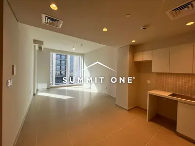 Vacant | Bright Layout | Ready to Move In