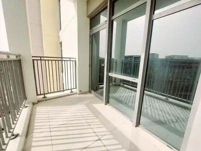 Amazing spacious 1bhk apartment with study room available for rent in 65k