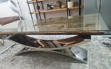 Marina homes dining table VIP condition
