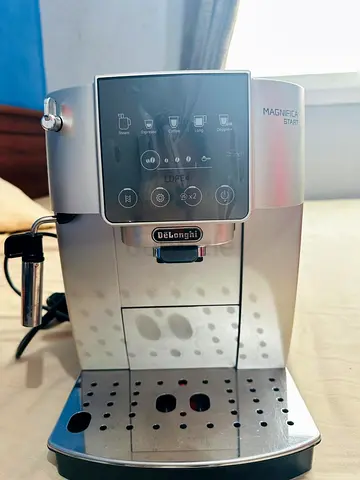 De'Longhi Magnifica Start Automatic Espresso Machine - Silver