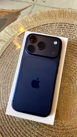 iPhone 17 pro bleu ESIM only