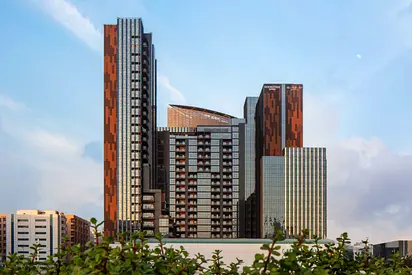 STUNNING 3 BHK |•| LUXURY BUILDING |•| MODERN FINISHING |•| READY TO MOVE |•| ONLY FAMILY