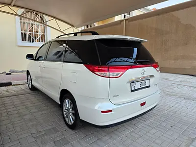 صورة 1 لـ 2017 Toyota PREVIA