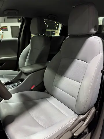 2019 Chevrolet MALIBU thumbnail 13