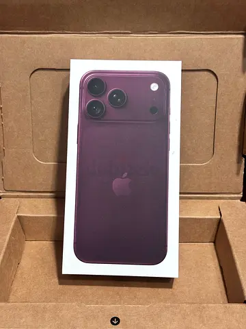 iPhone 18 Pro max 25GB Burgundy