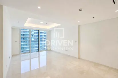 Brand New | Vacant | Premium Apt | Prime Location
