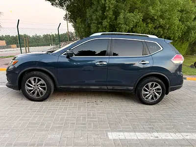 2015 Nissan ROGUE — фото 4
