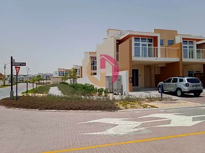 Corner Unit | Vacant | Prime Location