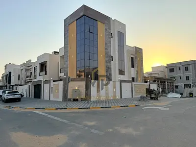 فيلا زاوية جديدة كلياً للبيع في العامرة – عجمان، 5 غرف نوم ماستر، تصميم راقٍ ومساحات واسعة، مثالية للسكن العائلي والاستثمار.
