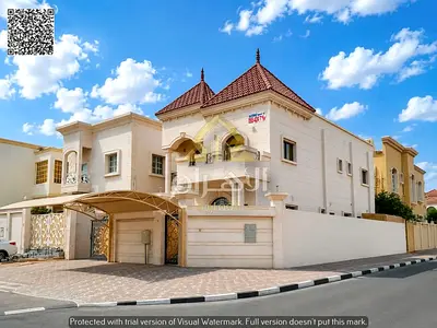 Corner villa situated on two streets with a land area of ​​5,200 sq. ft. Offered at a special price—inclusive of electricity, water, and air condition