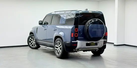 صورة 6 لـ 2023 LAND Rover DEFENDER