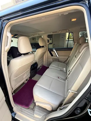 2019 Toyota PRADO photo 7