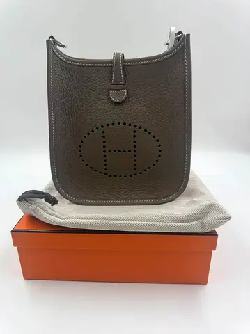 HERMES mini Evelyne clemence leather ETOUPE