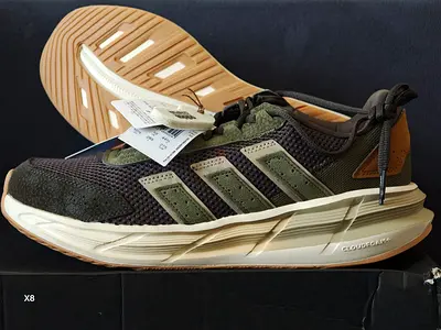 Adidas Shoes Astrastar - BRAND NEW - Size 44