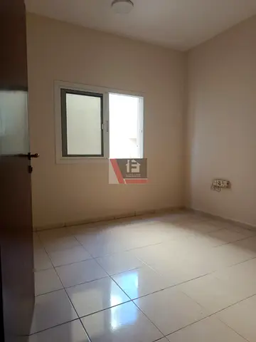 1bhk with close hall//open view//out side free parking//centeral Ac and gas
