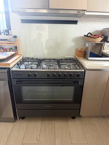 Toshiba gas cooker 90 cm