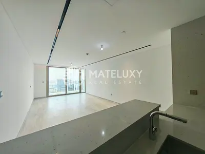 St Regis Branded | High floor | Canal View