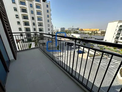 Spacious 1BR | Modern Living | Stunning View