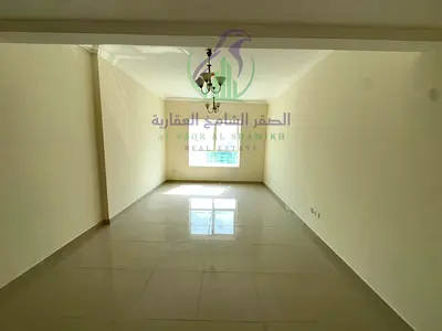 غرفتين وصالة بالتعاون غرفة خادمة 3 حمامات مساحات واسعة إطلالة مفتوحة باركن مجاني سكن عائلي على مخرج دبي مباشرة