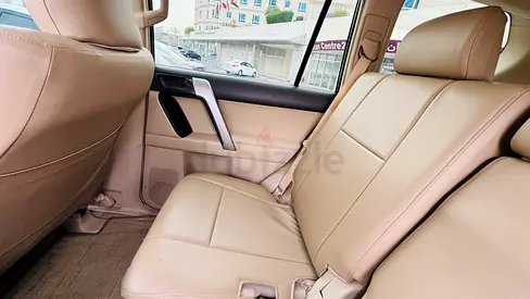 Toyota Land Cruiser Prado GXR 2022 – GCC | Full Toyota Service History | Warranty Until 2027