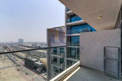 Fully Furnished Studio | Steps from Metro