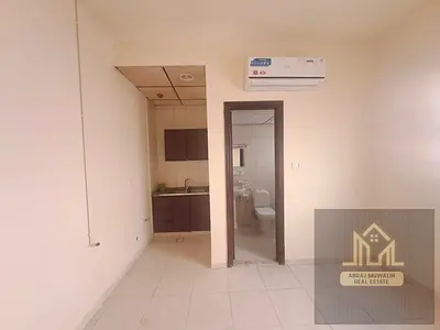 Spacious, neat and clean studio in a good location, with a reasonable price. Ready to move in and suitable for comfortable living.