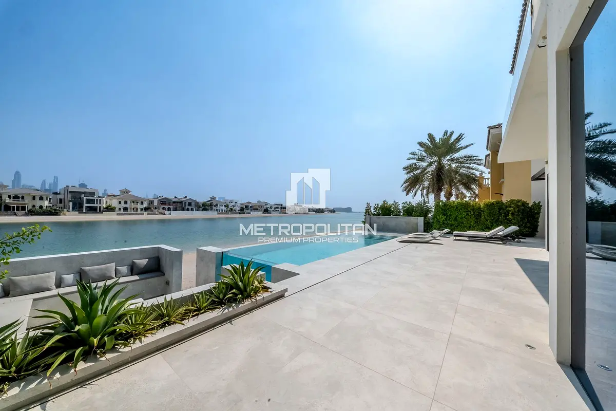 Turnkey Palm Jumeirah Villa With Private Beach