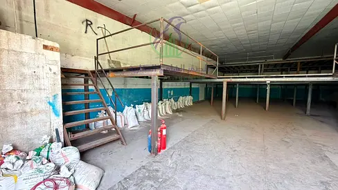 10,000 sq ft warehouse in Industrial Area 11 with mezzanine, office & high power. Ideal for all com