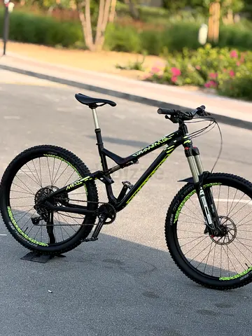 Commencal full suspension bike