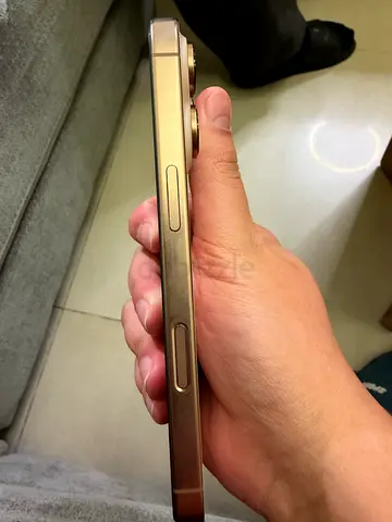 iPhone 16 Pro Gold physical+esim - Excellent Condition