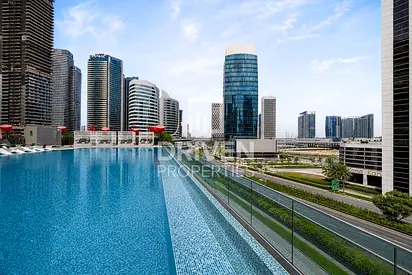 Close to Downtown | Furnished | Pool View