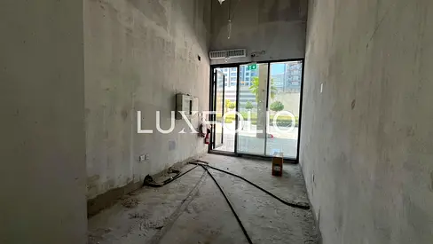 Brand New Retail | Shell & Core | VYB