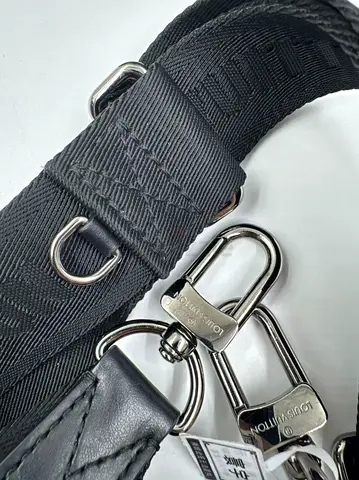 LV keep all 25 canvas monogram crossbody bag