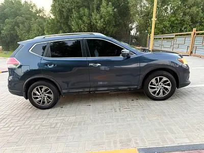 2015 Nissan ROGUE — фото 3