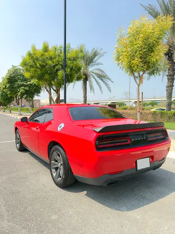 2019 Dodge CHALLENGER 照片 4