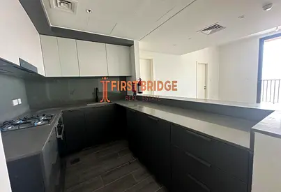 COMMUNITY LIVING | HIGH FLOOR | GARDEN-SUNSET VIEW